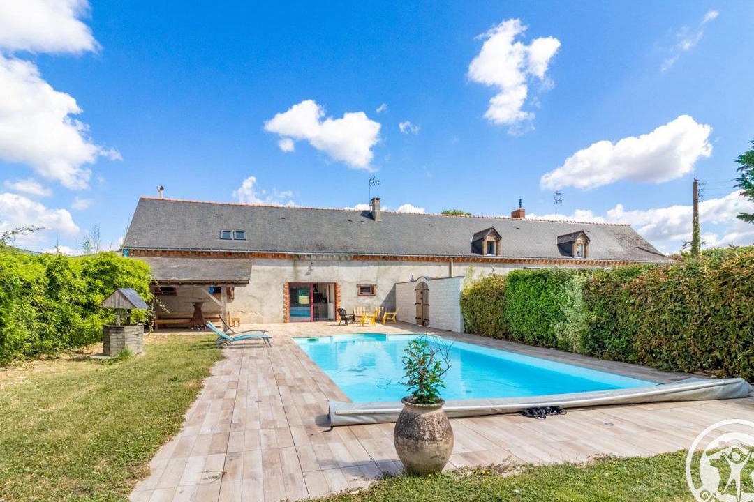 Photo of Others in Marans