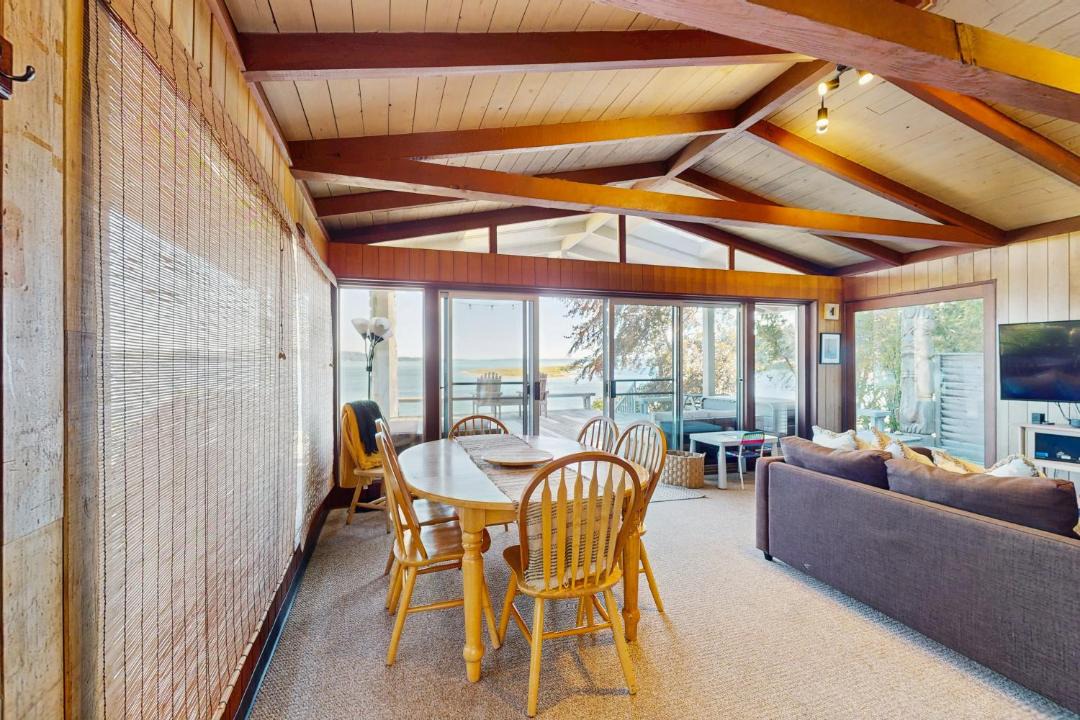 Photo of Others in Burley