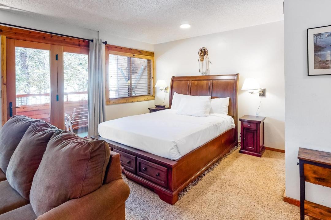 Photo of Bedroom in Tahoe Woods