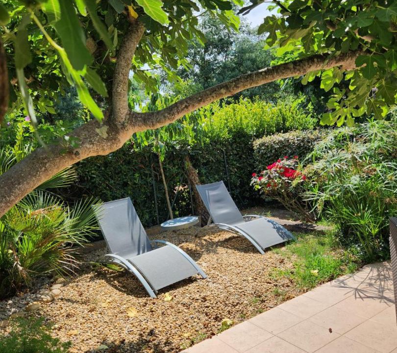 Photo of Others in Cabasson