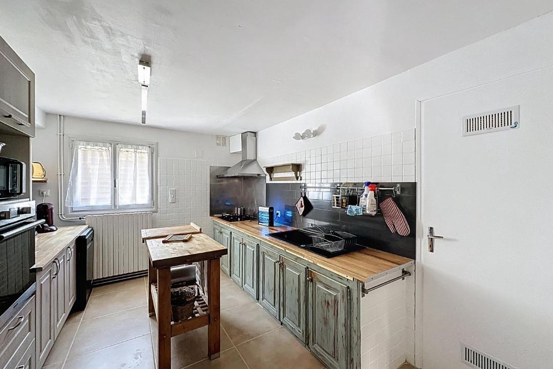 Photo of Kitchen in Bars