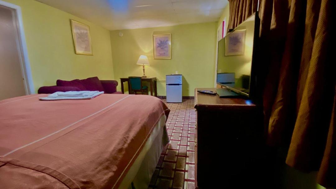 Photo of Bedroom in Niagara Falls