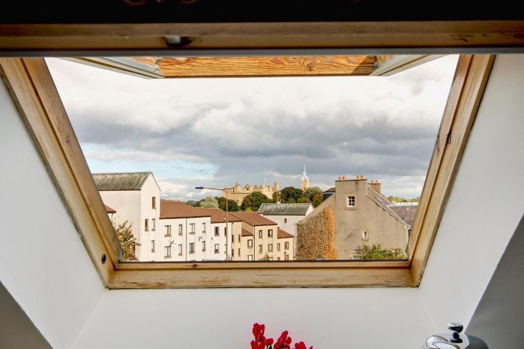 Photo of Others in Linlithgow