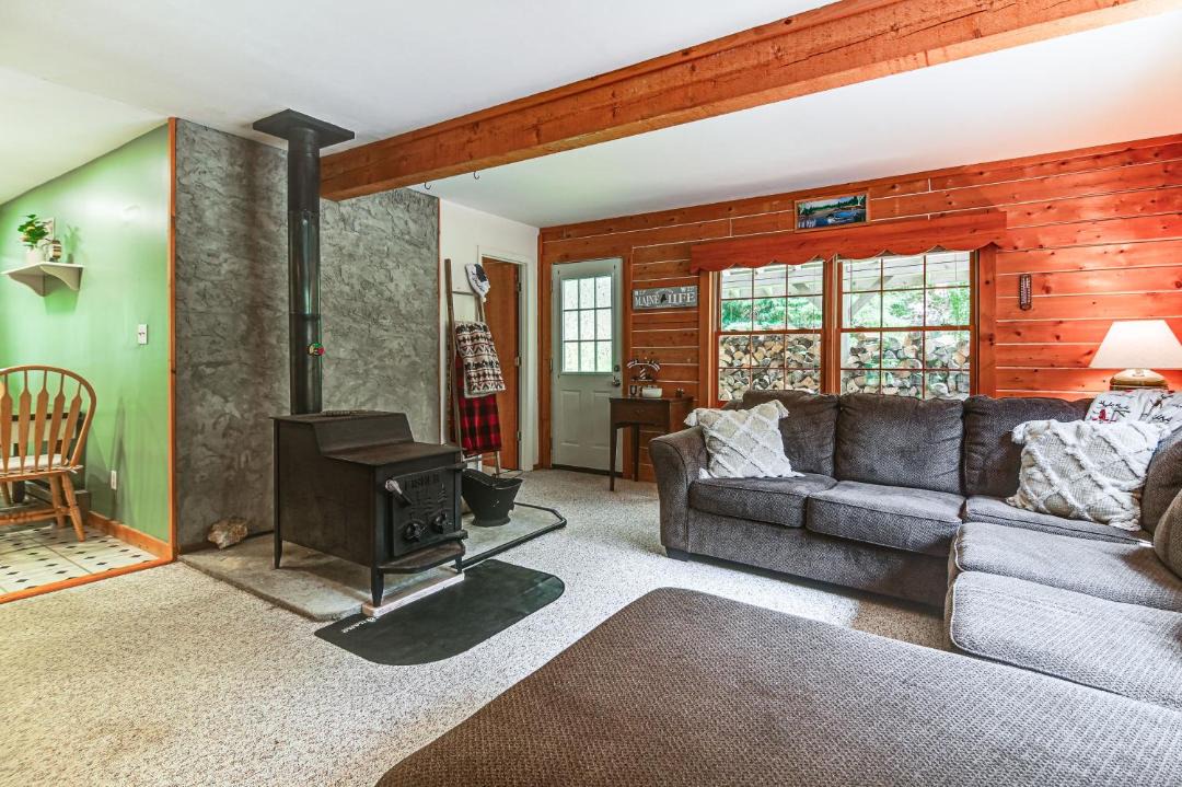 Photo of Others in Oquossoc