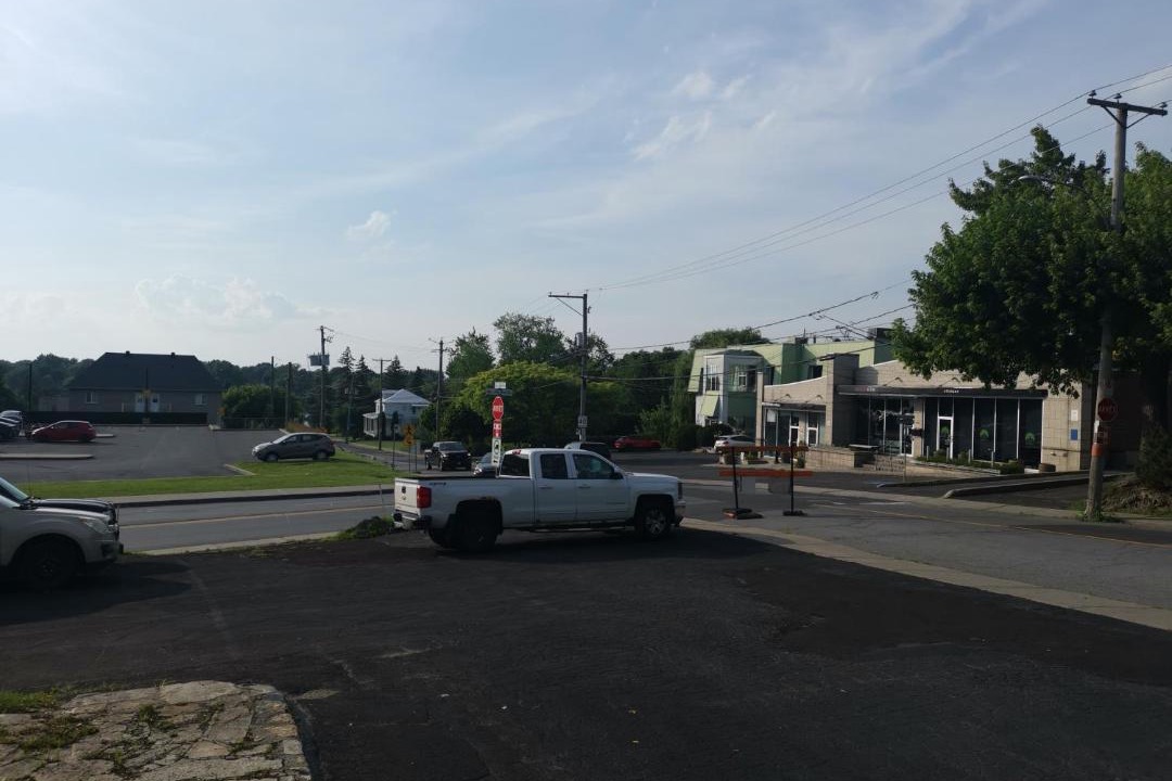 Photo of Others in Mont-St-Hilaire