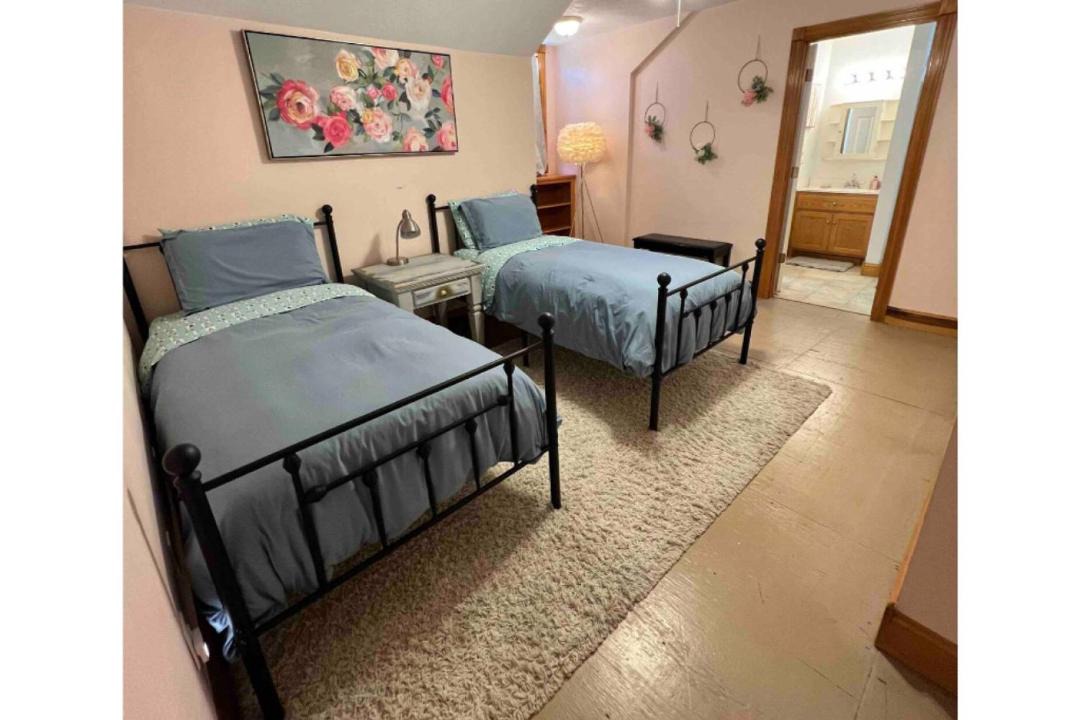 Photo of Bedroom in Navasota