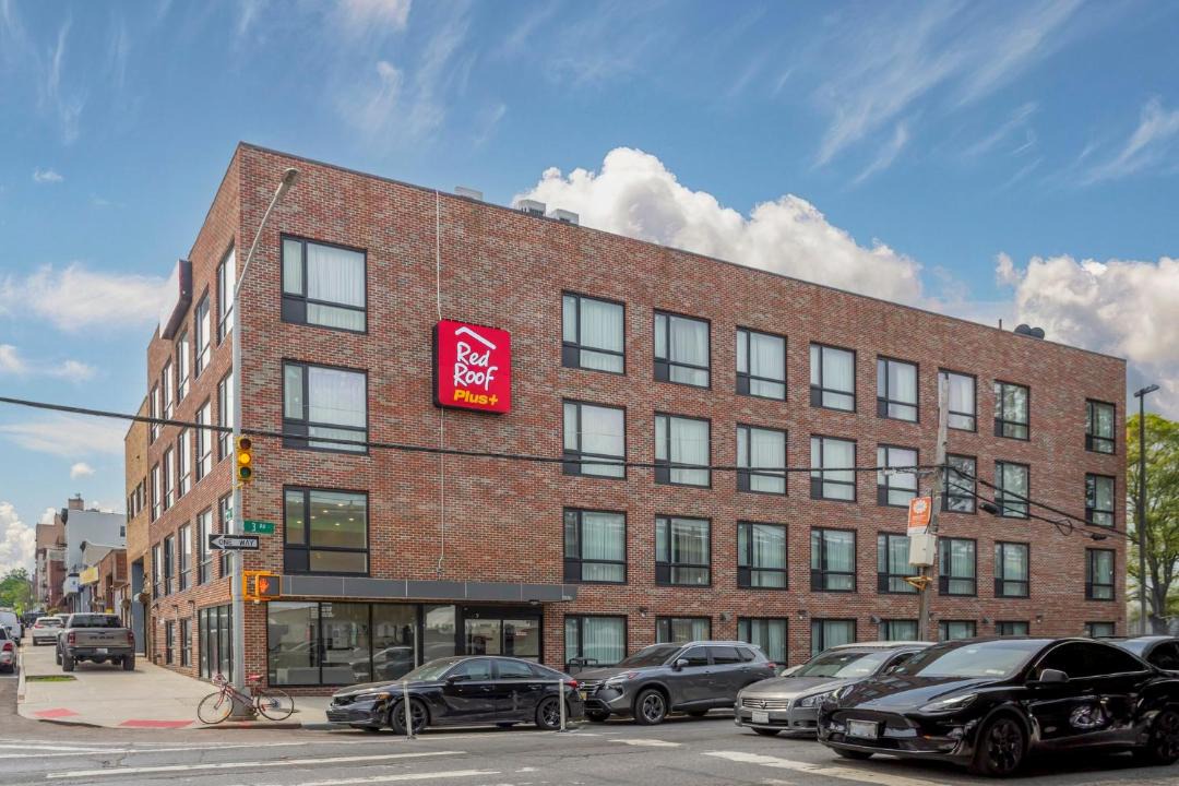 Photo of Others in Greenwood