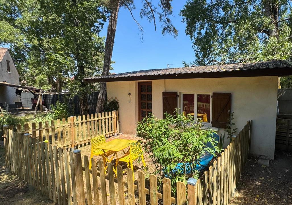 Photo of Others in Maisse