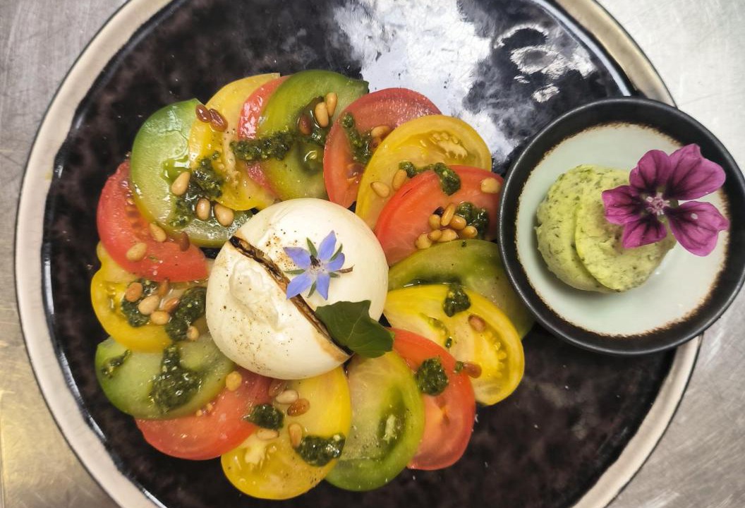 Photo of Kitchen in Lamarche-sur-Saone