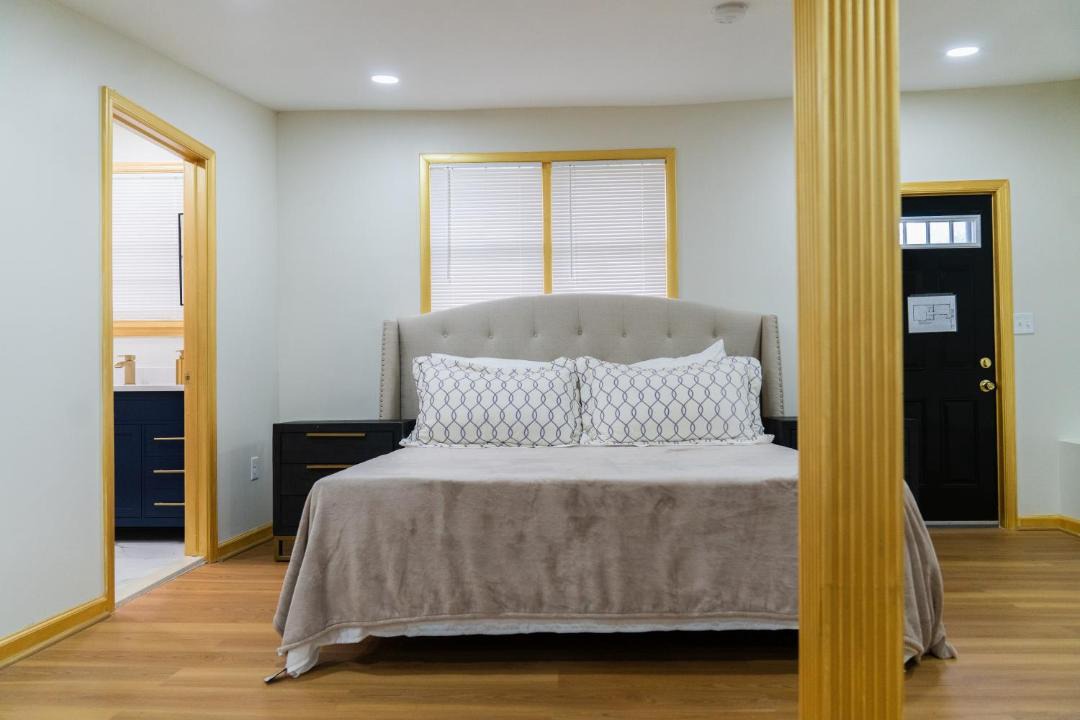 Photo of Bedroom in Upper Marlboro