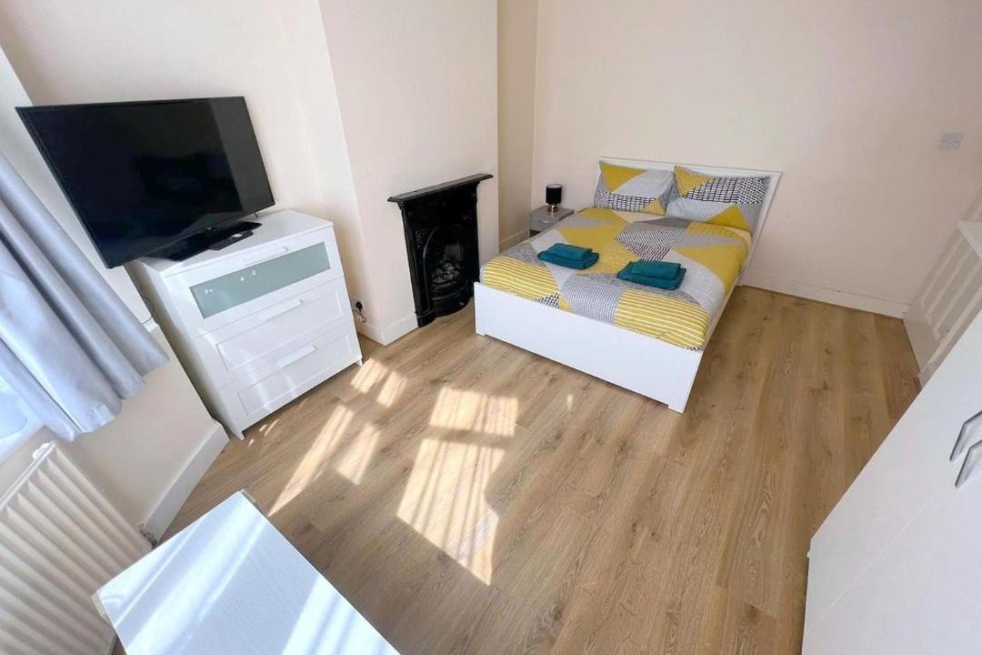 Photo of Bedroom in Bensham Manor