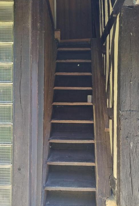 Photo of Others in Surville