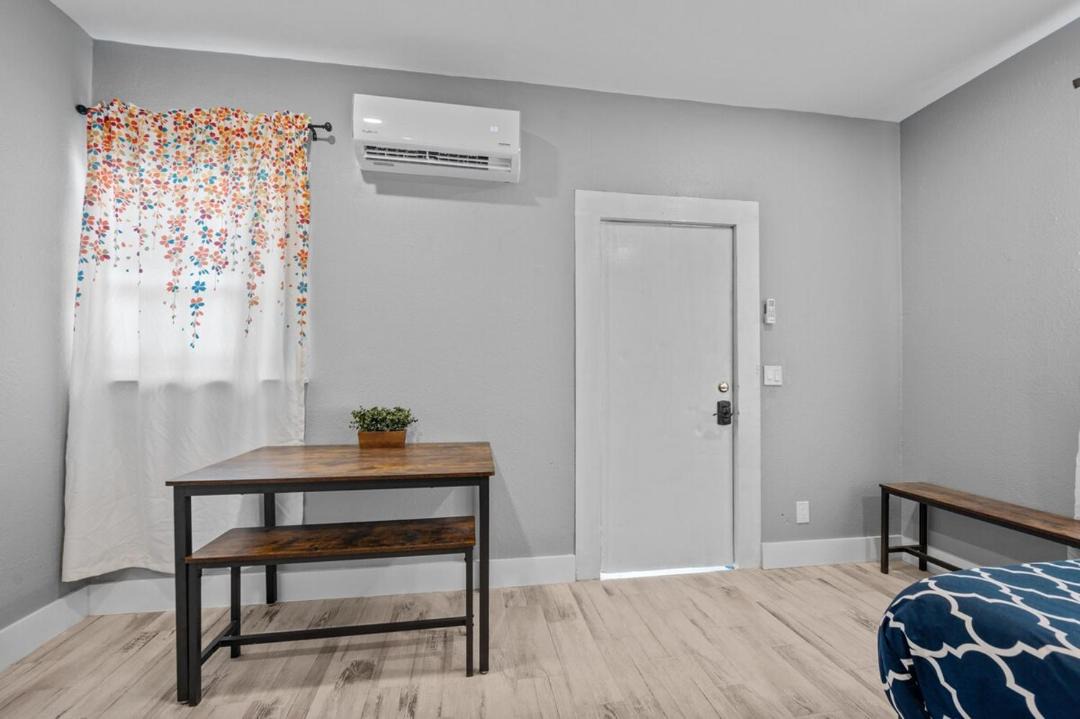 Photo of Bedroom in Houston Heights