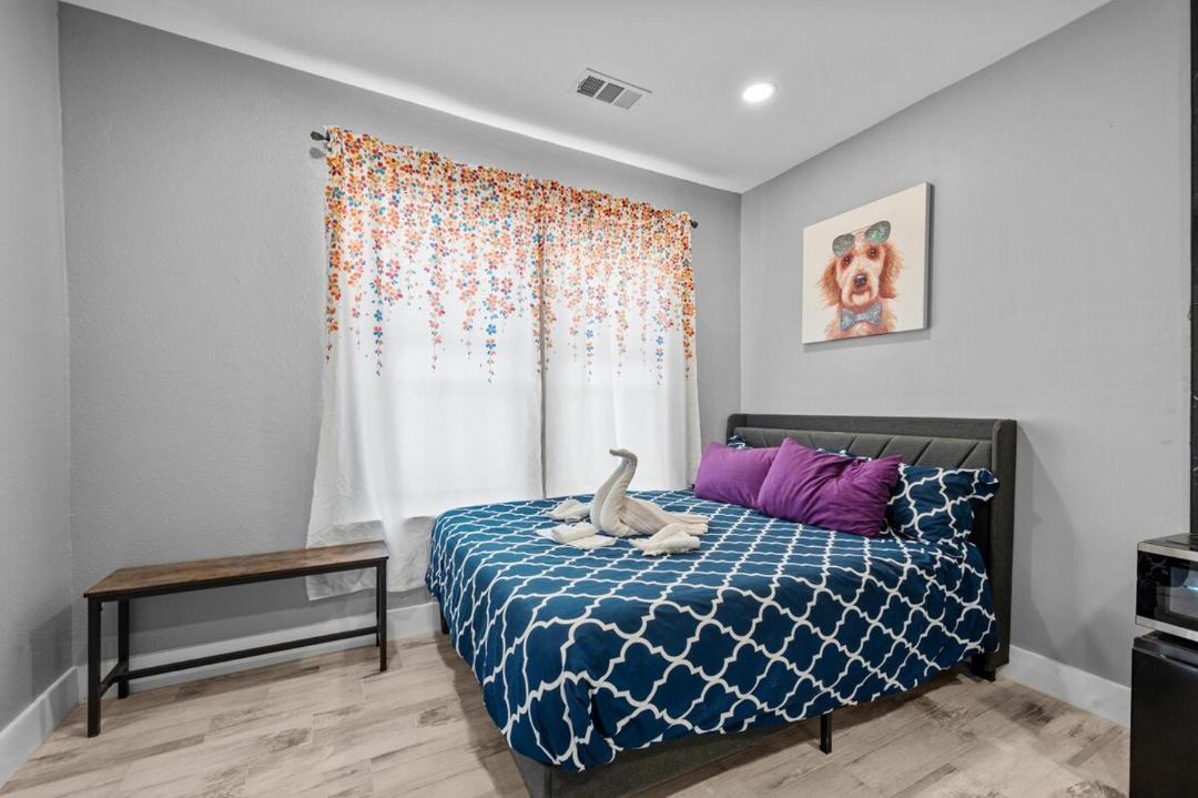 Photo of Bedroom in Houston Heights