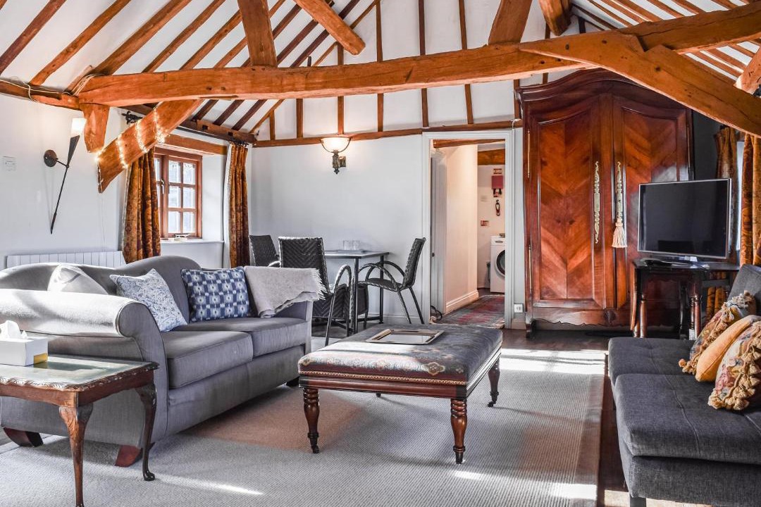 Photo of Others in Wooburn Moor