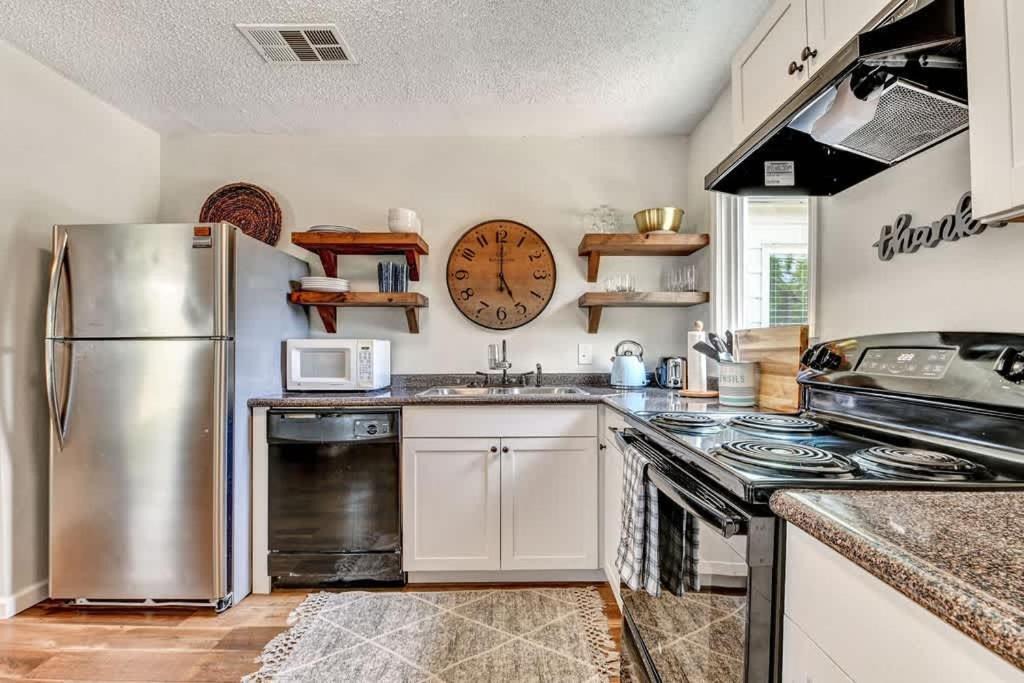Photo of Kitchen in Dean Highland