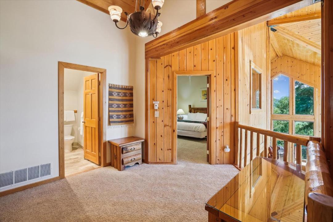 Photo of Bedroom in Hamilton Creek
