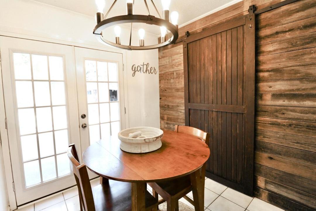 Photo of Others in Bono