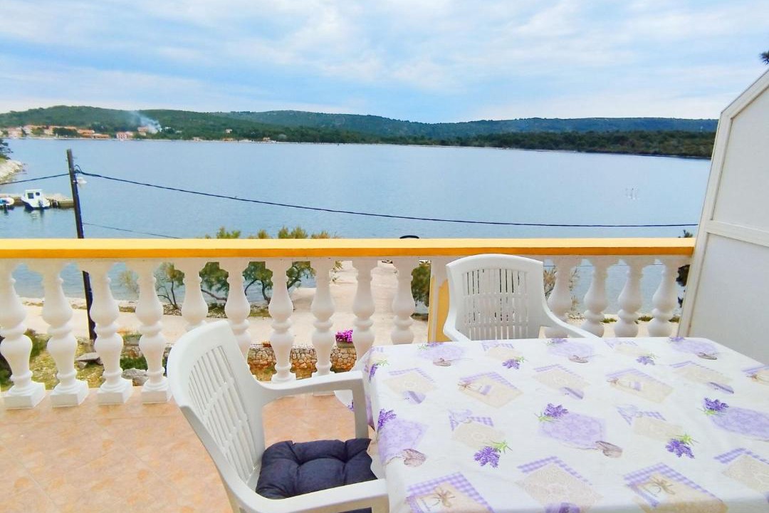 Photo of Patio Balcony in Veli Rat