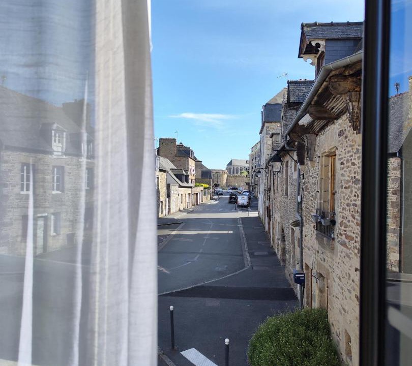 Photo of Others in Dinan