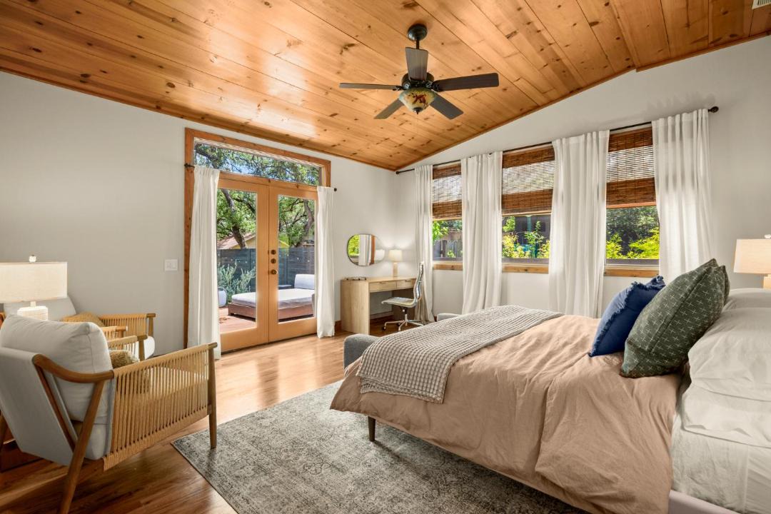 Photo of Bedroom in South Lamar