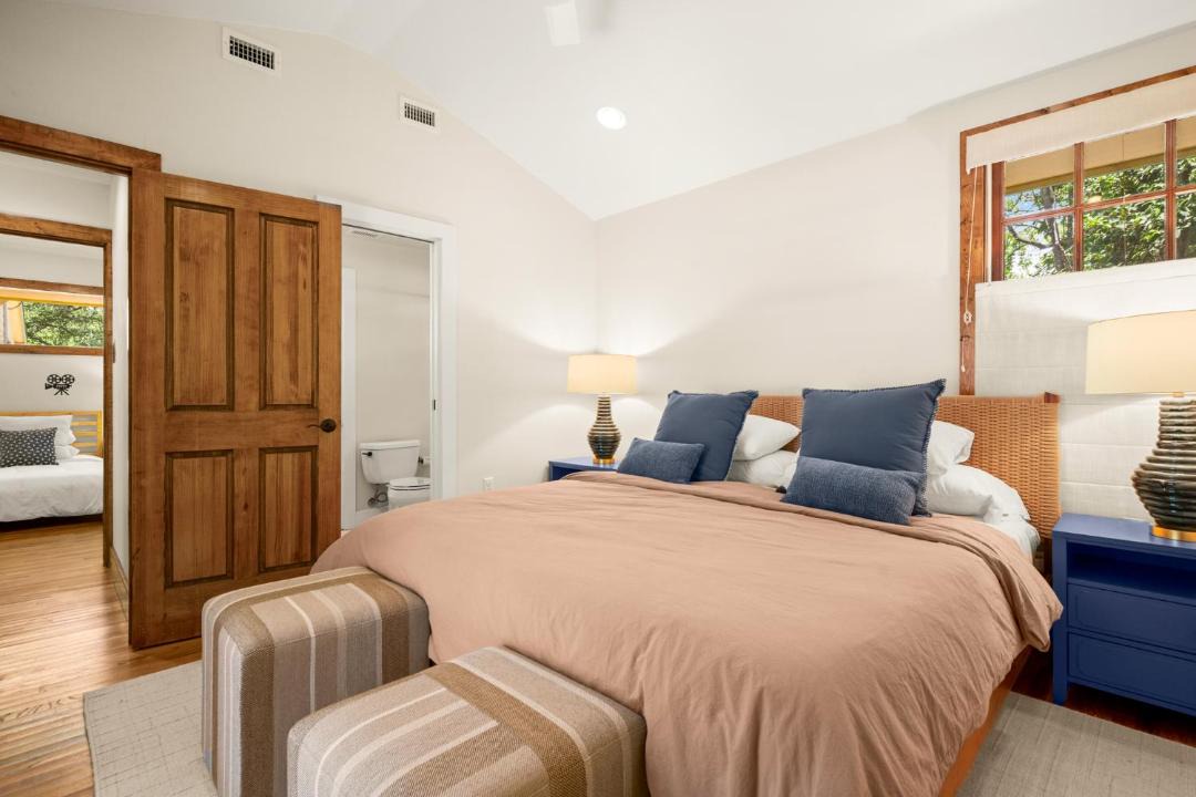 Photo of Bedroom in South Lamar