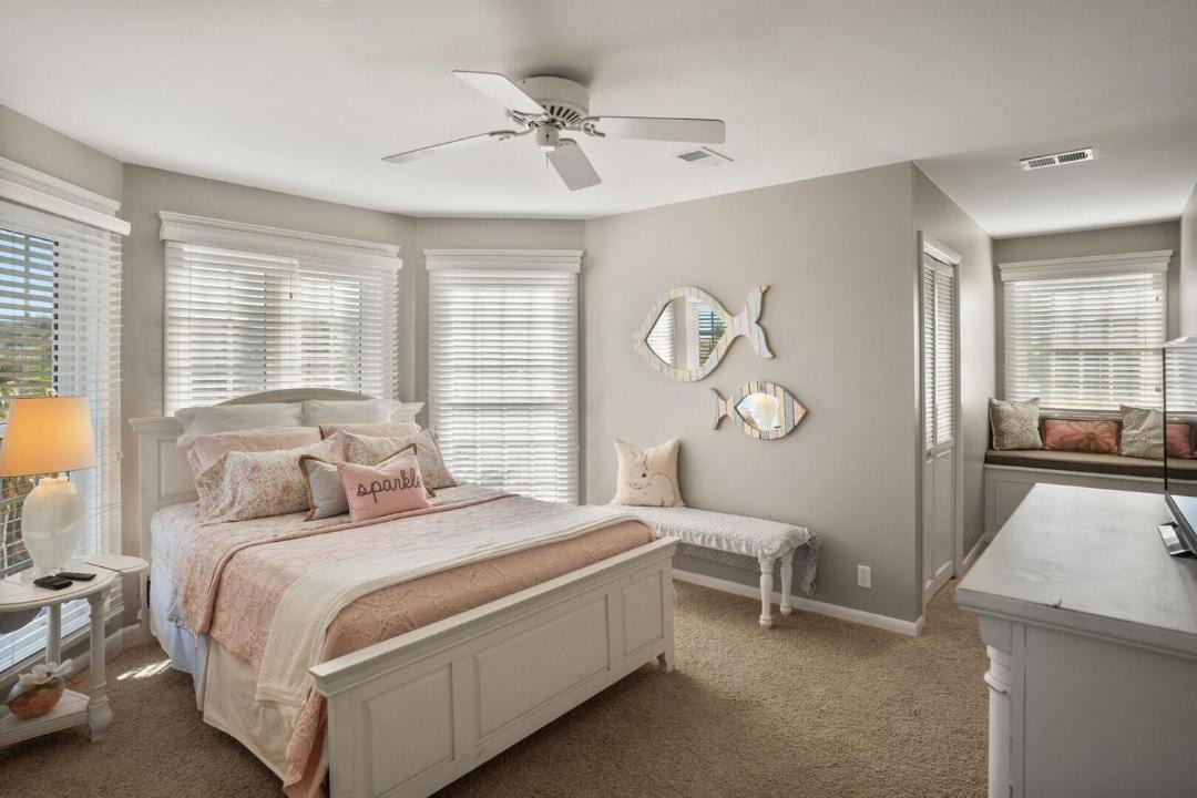 Photo of Bedroom in Saint Helena Island