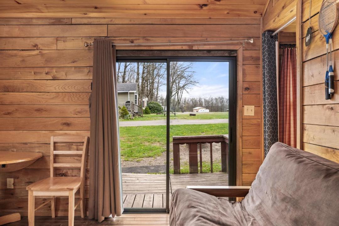 Photo of Others in Russell