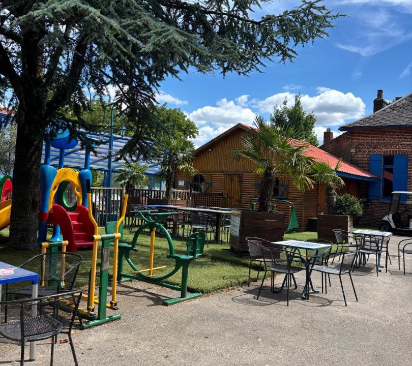 Photo of Others in Renty