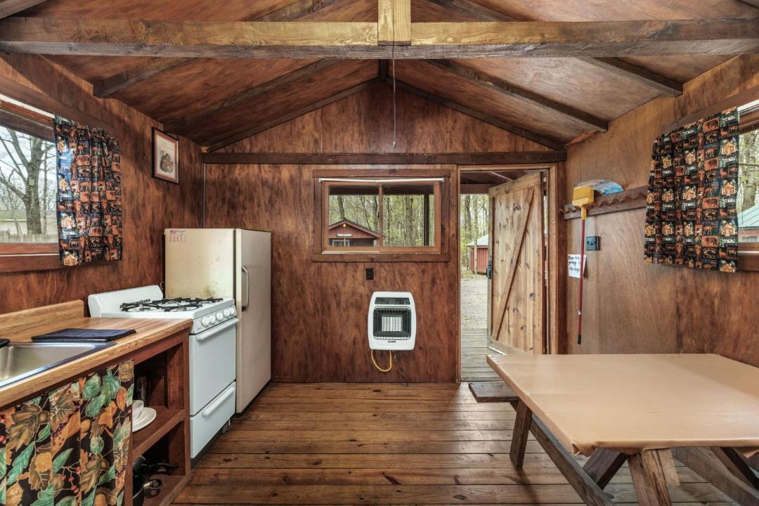 Photo of Others in Russell