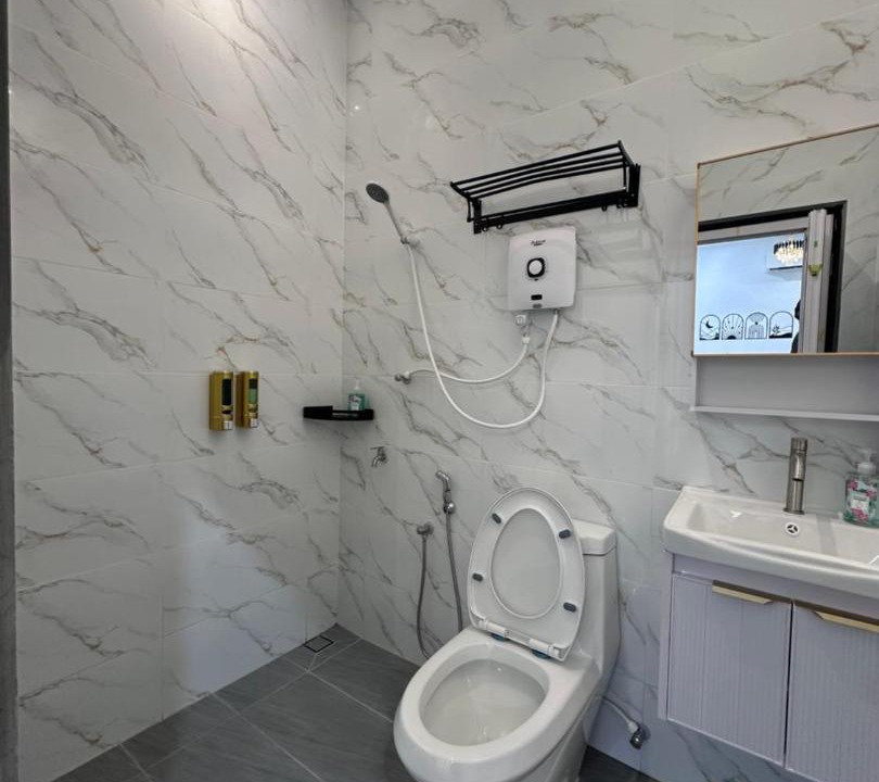 Photo of Bathroom in Kampung Maligai