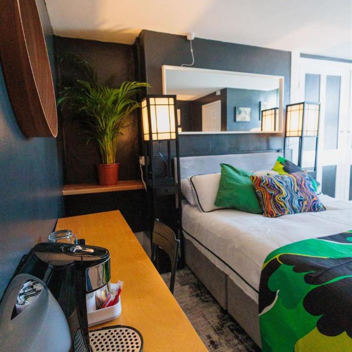 Photo of Others in Starcross