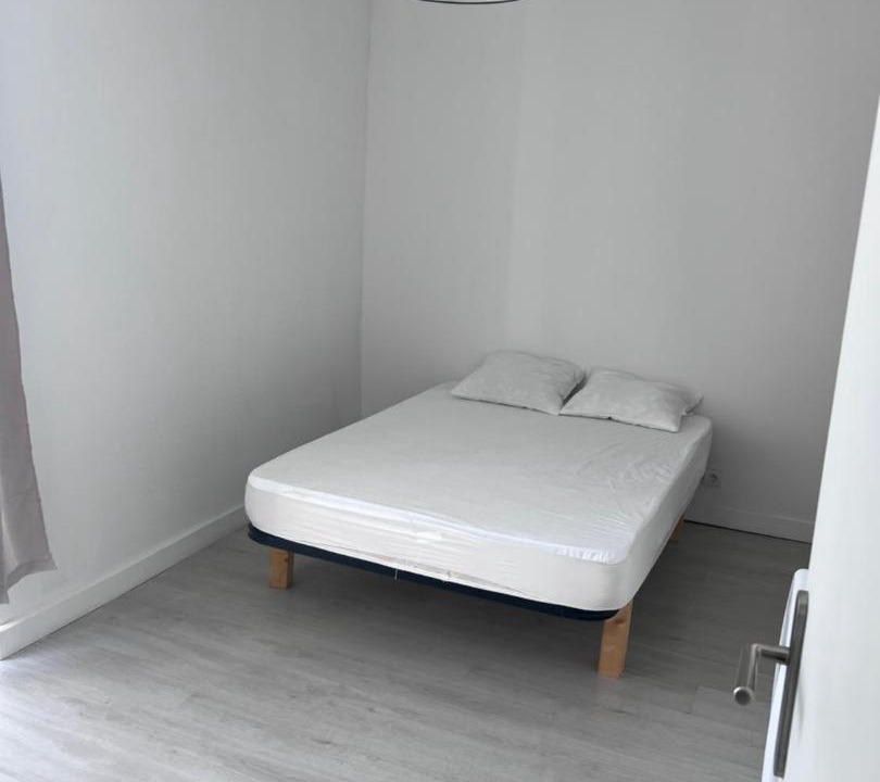 Photo of Bedroom in La Reole