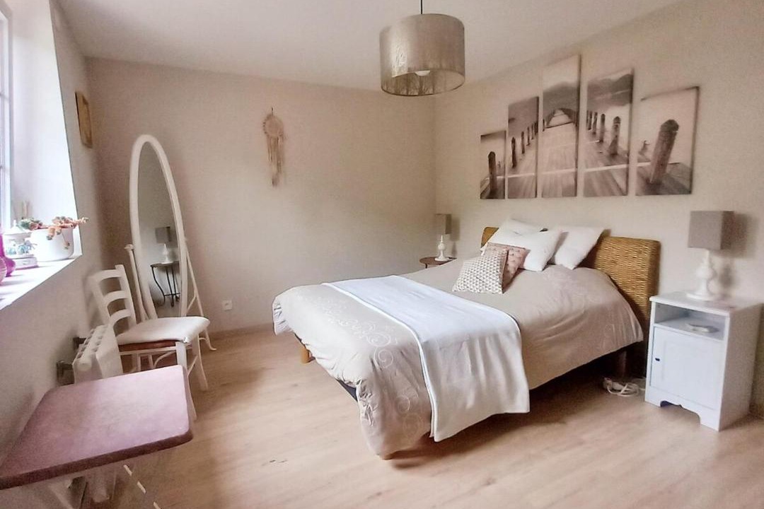 Photo of Bedroom in Saint-Clair-sur-l'Elle