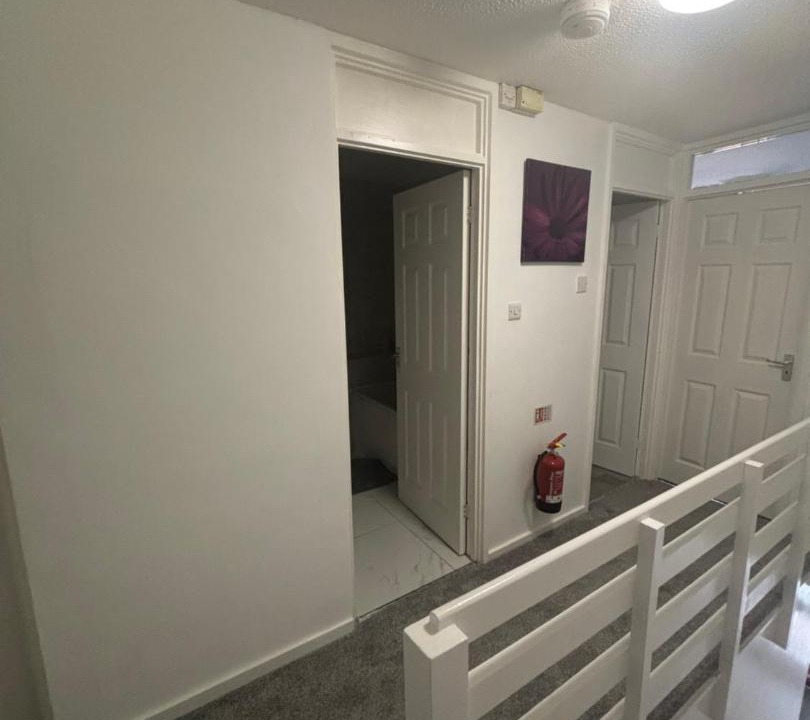 Photo of Others in Selhurst