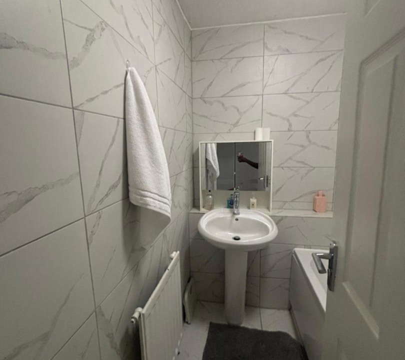 Photo of Bathroom in Selhurst