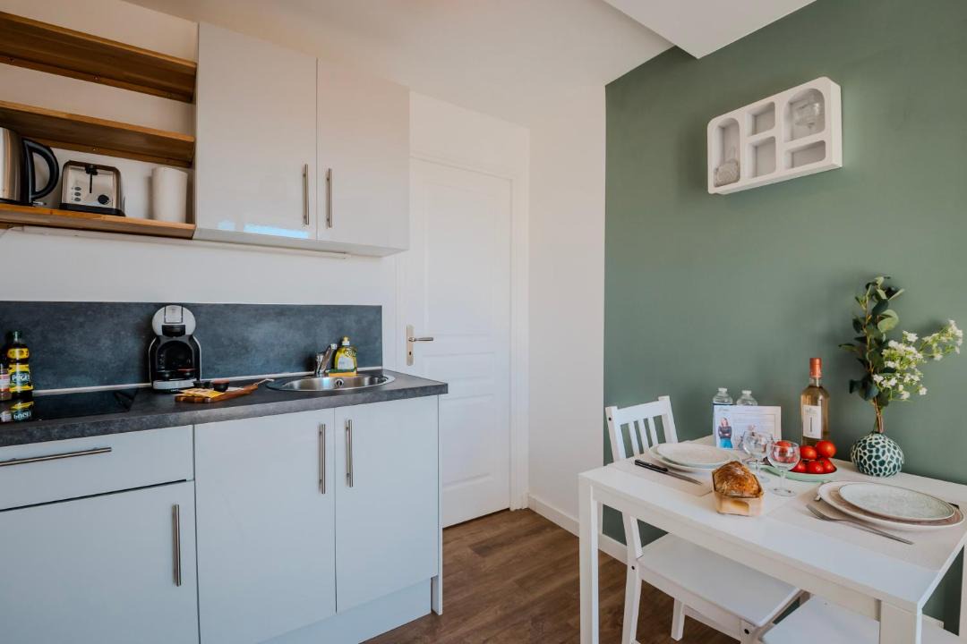 Photo of Kitchen in Saint-Jean Eudes Saint-Gilles
