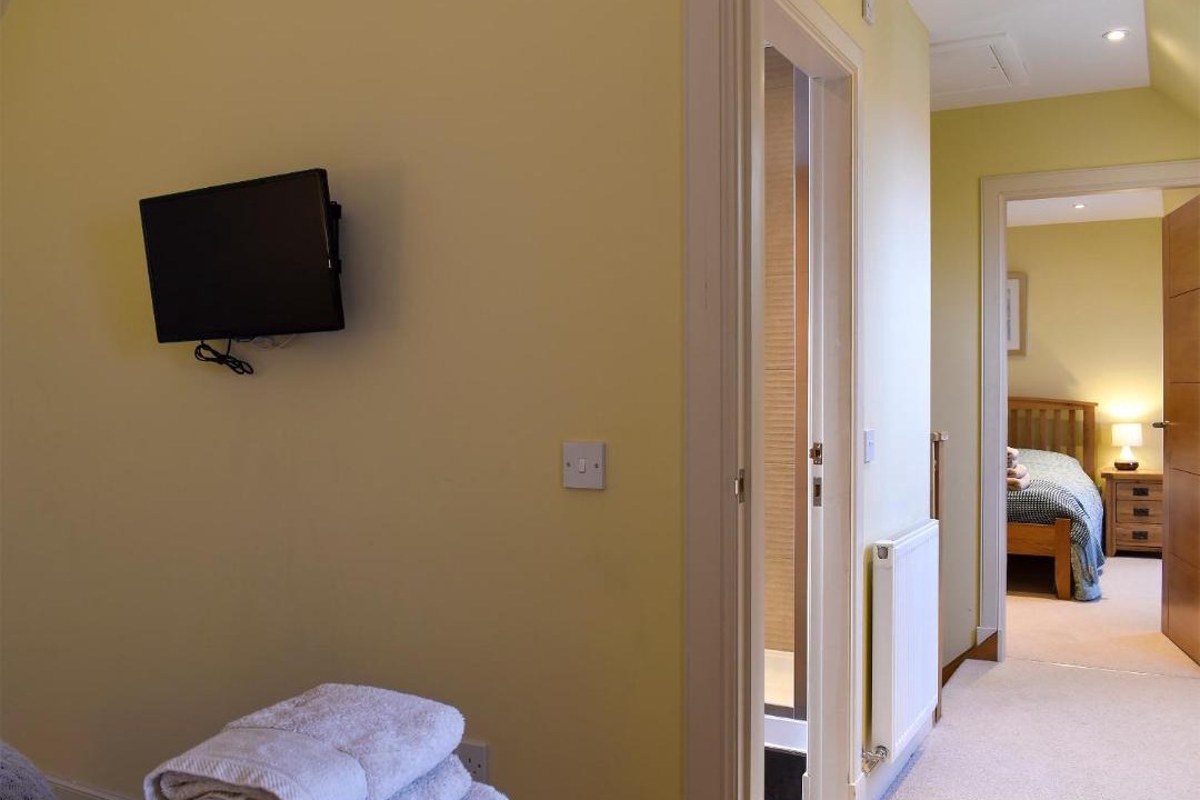 Photo of Others in Linlithgow