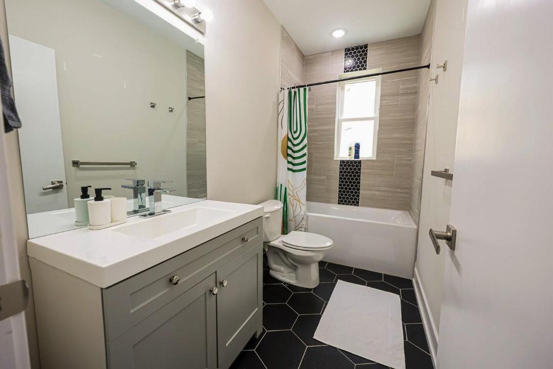 Photo of Bathroom in Mantua