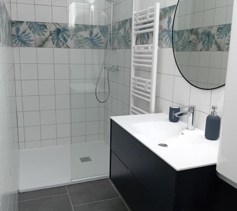 Photo of Bathroom in LʼAiguillon-sur-Mer