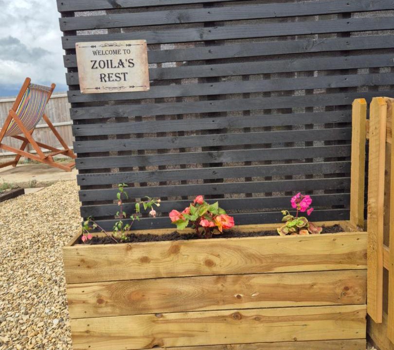 Photo of Others in Pointon