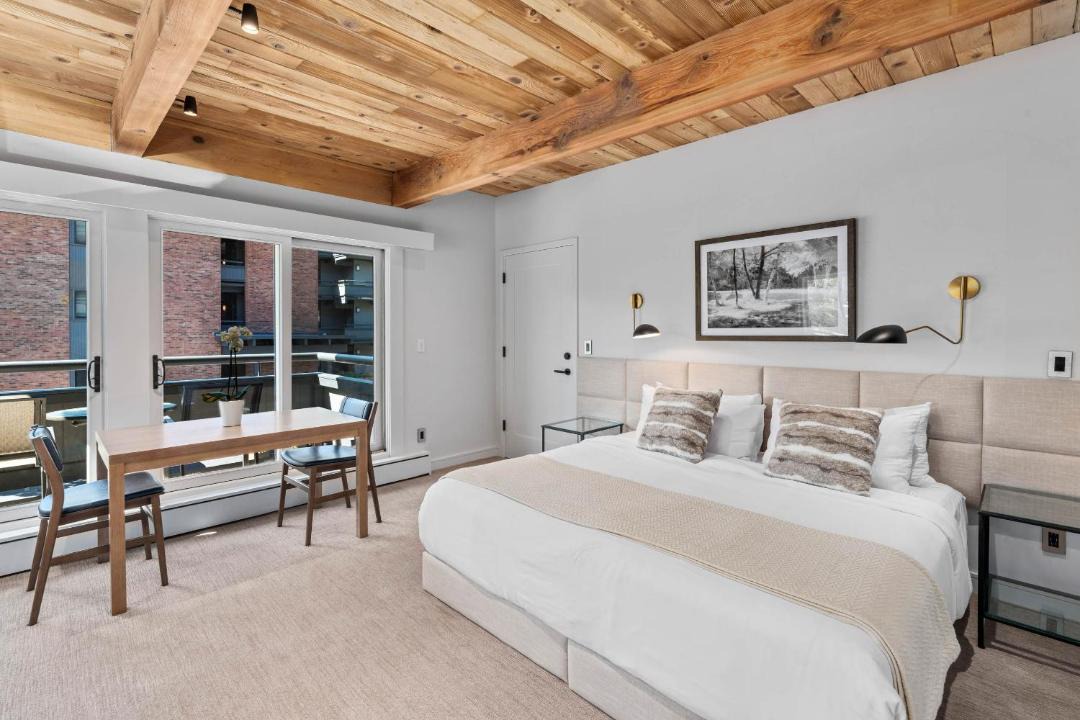 Photo of Bedroom in Downtown