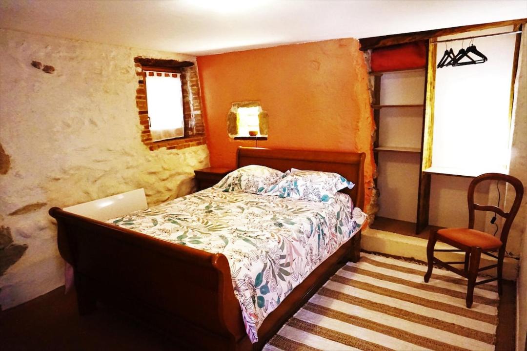Photo of Bedroom in Hauterives