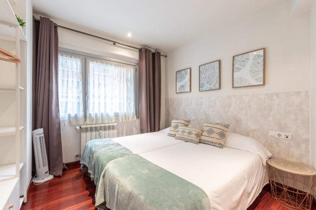 Photo of Bedroom in Bilbao City Centre