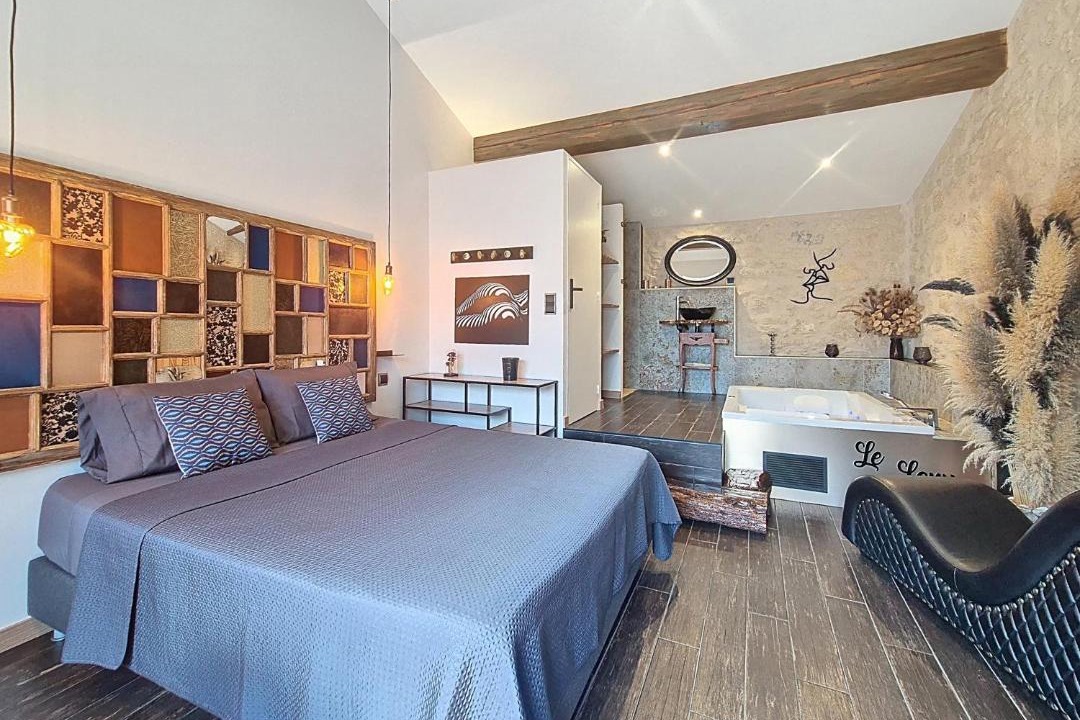 Photo of Bedroom in Cubnezais