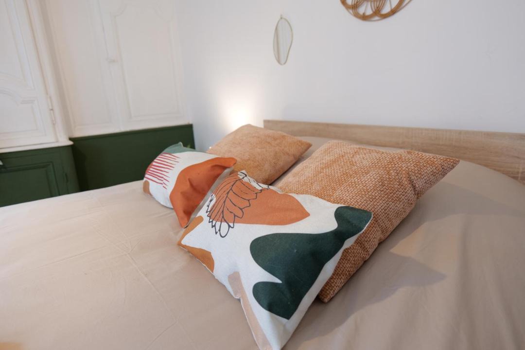 Photo of Bedroom in Pont-Audemer