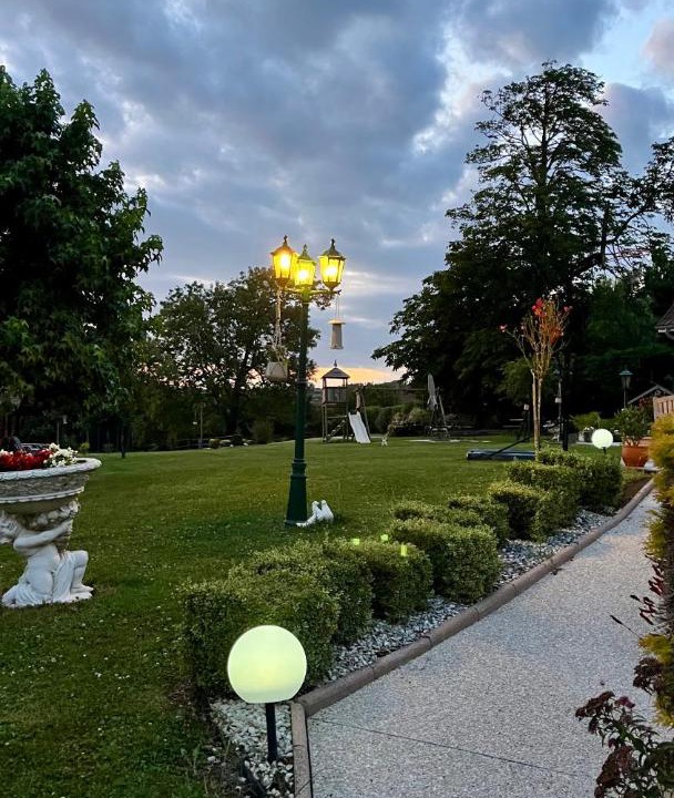 Photo of Others in Hesdin-l'Abbe