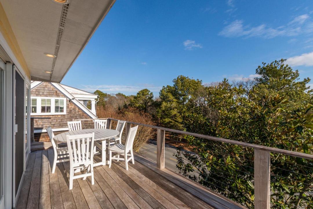 Photo of Patio Balcony in The Pines