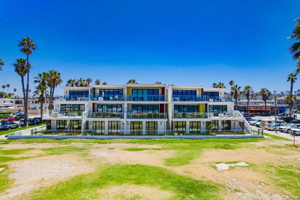 Photo of Others in Ocean Beach