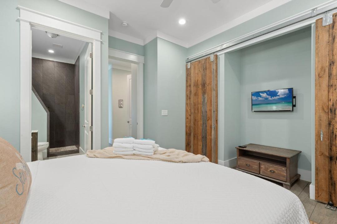 Photo of Bedroom in Kiska Beach